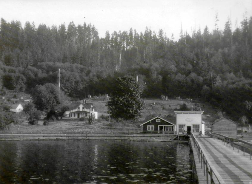 Holly Store & Pier, c.1920